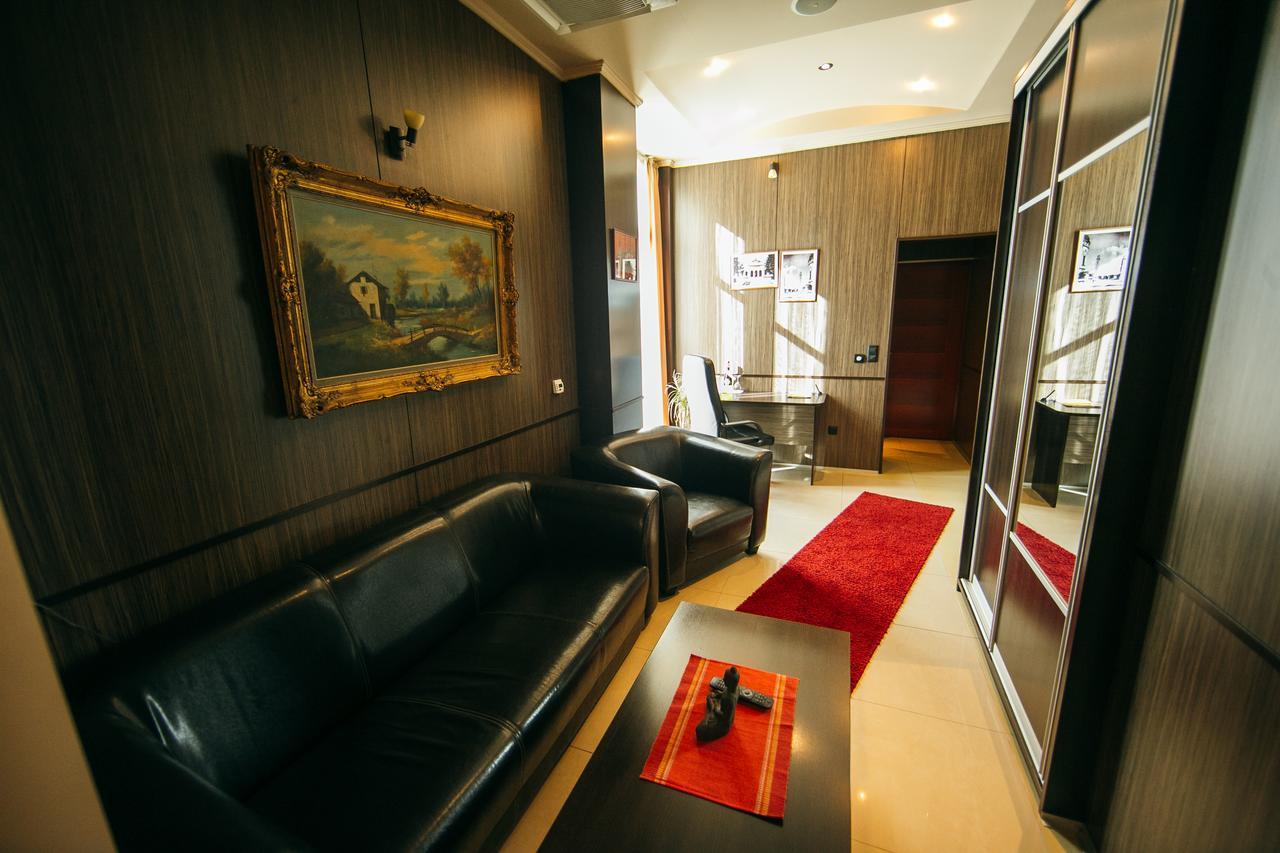 Hotel Fortuna Баня-Лука Экстерьер фото